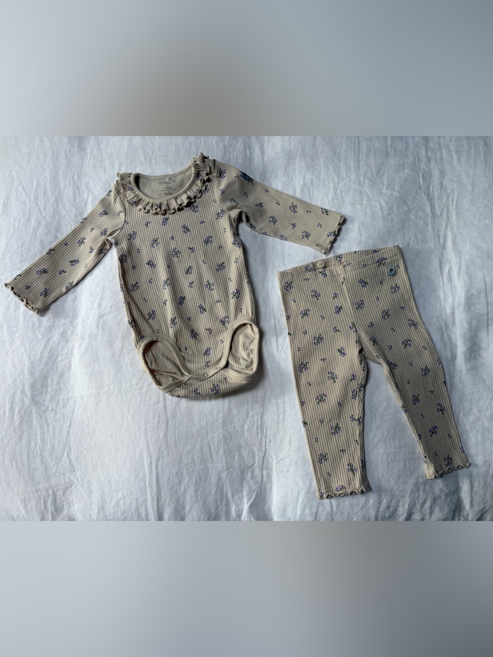 Polarn O Pyret Baby Ribbed Floral Leggings and Bodysuit set / outfit